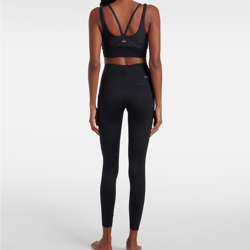 ALO YOGA. Airlift Double Trouble sports bra. Size S.